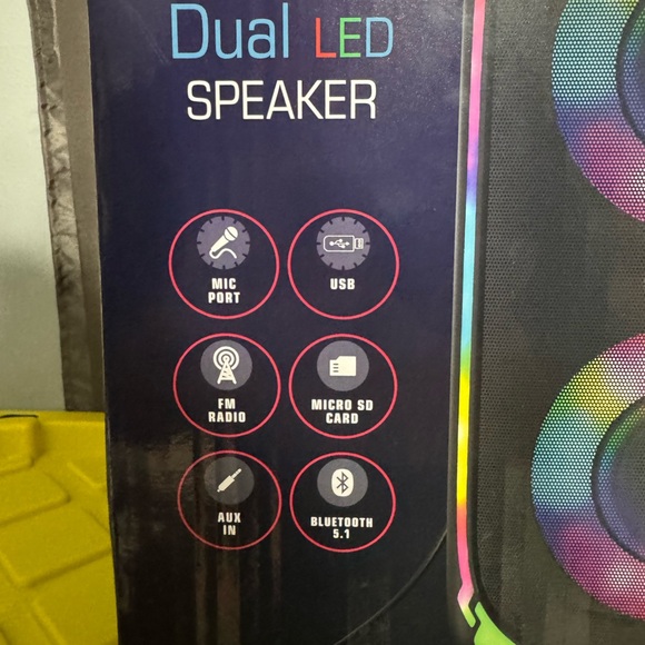 Okko LED Speaker with 10-Hour Playtime - Picture 2 of 4